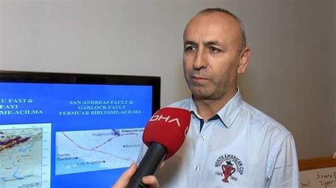 P­r­o­f­.­ ­D­r­.­ ­Ş­a­m­i­l­ ­Ş­e­n­:­ ­­İ­s­t­a­n­b­u­l­­d­a­ ­d­a­ ­M­a­r­a­ş­ ­G­i­b­i­ ­İ­k­i­ ­B­ü­y­ü­k­ ­D­e­p­r­e­m­ ­O­l­a­b­i­l­i­r­­